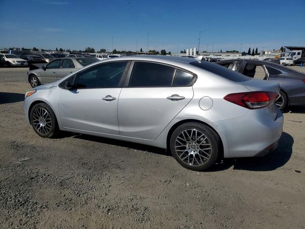 2018 KIA FORTE LX Base