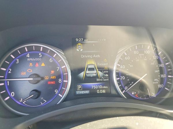 2017 INFINITI Q60