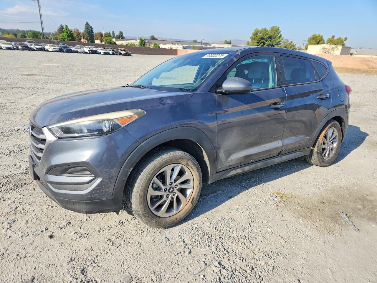 2017 HYUNDAI TUCSON SE (no options)