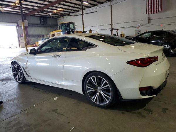 2017 INFINITI Q60