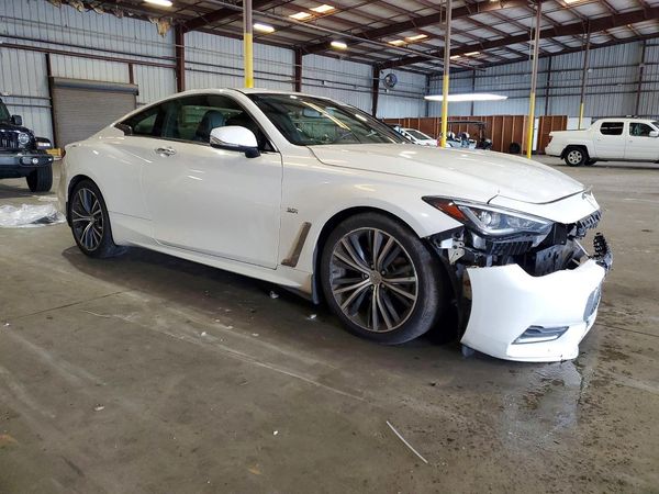 2017 INFINITI Q60
