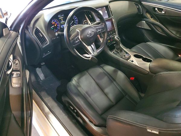 2017 INFINITI Q60