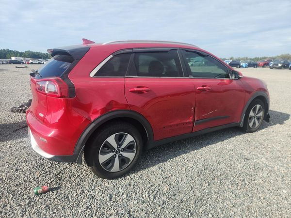 2017 KIA NIRO