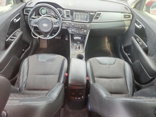 2017 KIA NIRO