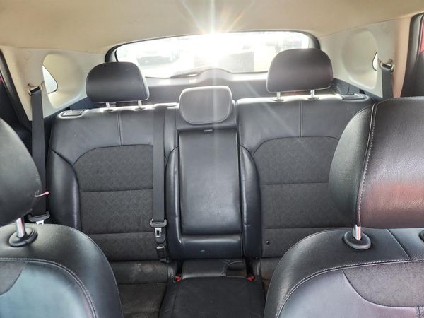 2017 KIA NIRO