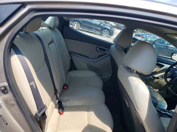 2015 HYUNDAI ELANTRA