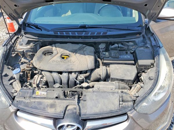 2015 HYUNDAI ELANTRA