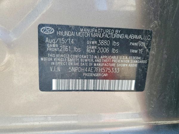 2015 HYUNDAI ELANTRA