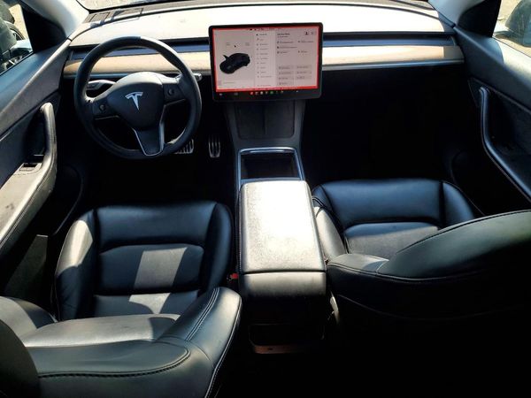 2021 TESLA MODEL Y