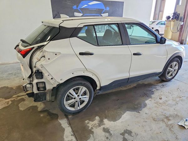 2023 NISSAN KICKS