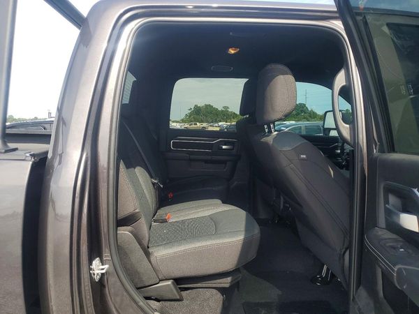 2025 RAM 2500 Big Horn/Lonestar