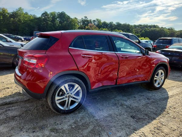 2019 MERCEDES-BENZ GLA GLA250