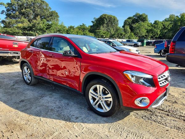 2019 MERCEDES-BENZ GLA GLA250