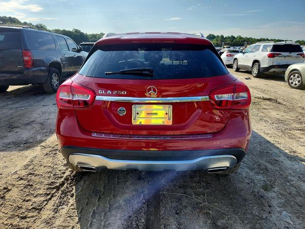 2019 MERCEDES-BENZ GLA GLA250