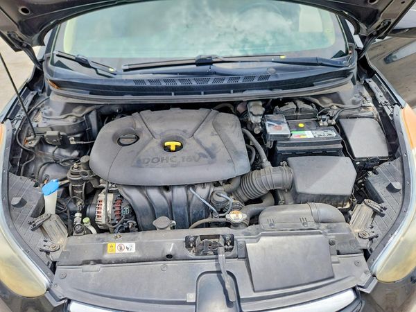 2013 HYUNDAI ELANTRA
