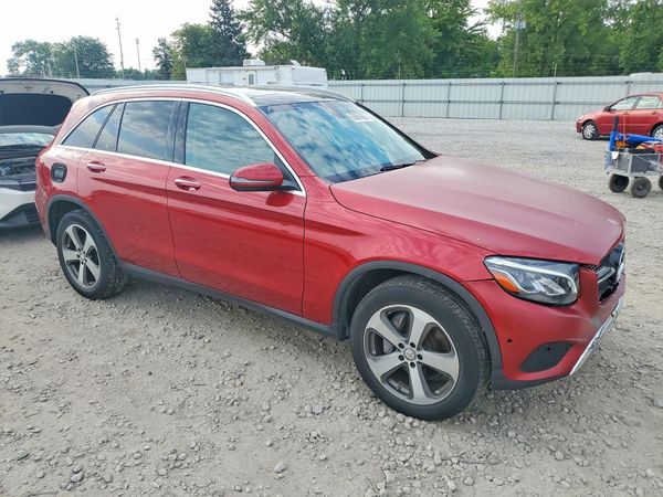 2017 MERCEDES-BENZ GLC GLC300