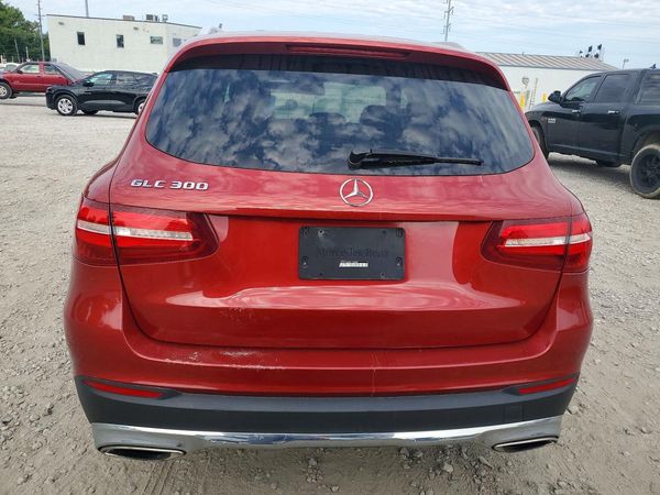 2017 MERCEDES-BENZ GLC GLC300