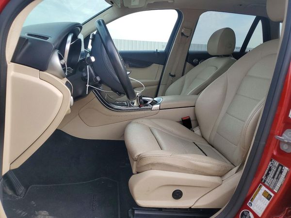 2017 MERCEDES-BENZ GLC GLC300