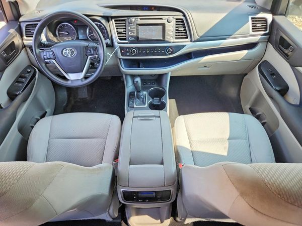 2015 TOYOTA HIGHLANDER