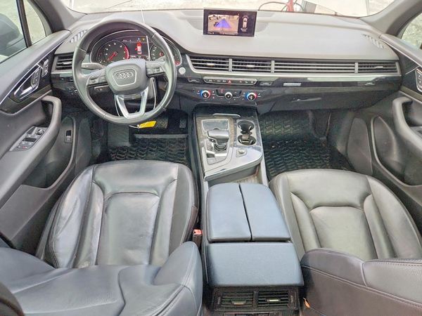 2017 AUDI Q7 quattro Premium