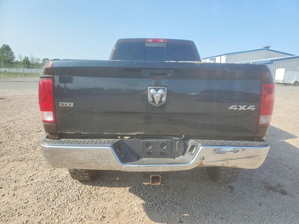 2014 RAM 3500 SLT CREW CAB 4X4