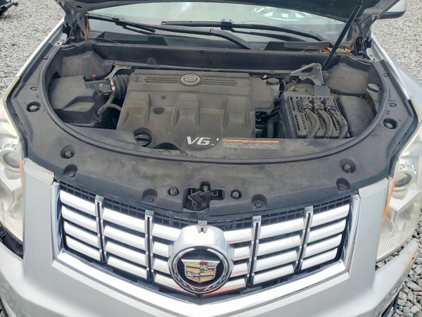 2013 CADILLAC SRX Luxury