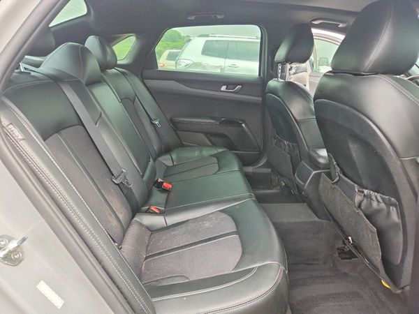 2021 KIA K5