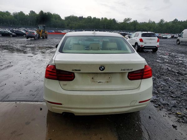 2013 BMW 328