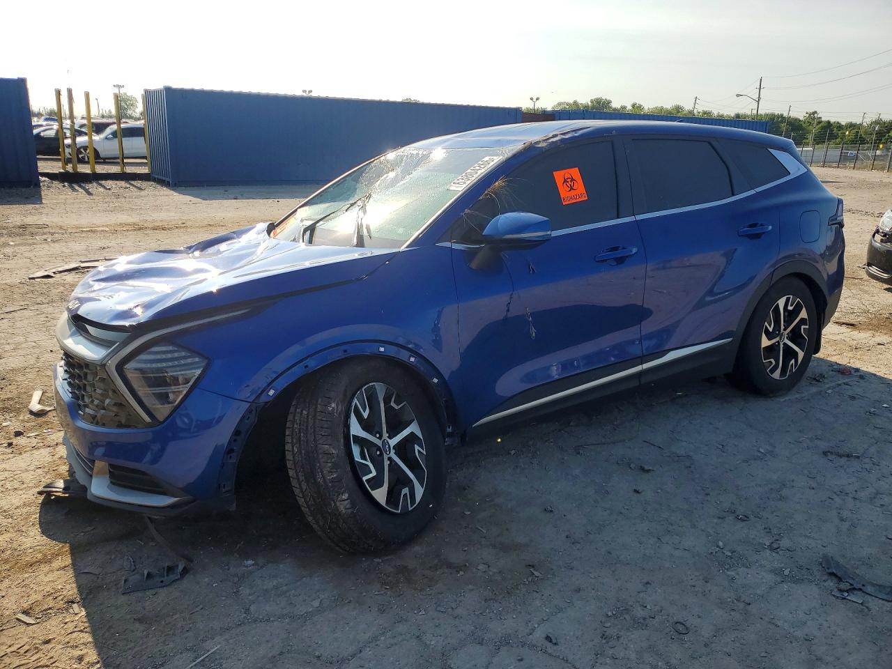 2024 KIA SPORTAGE EX — Front 3/4
