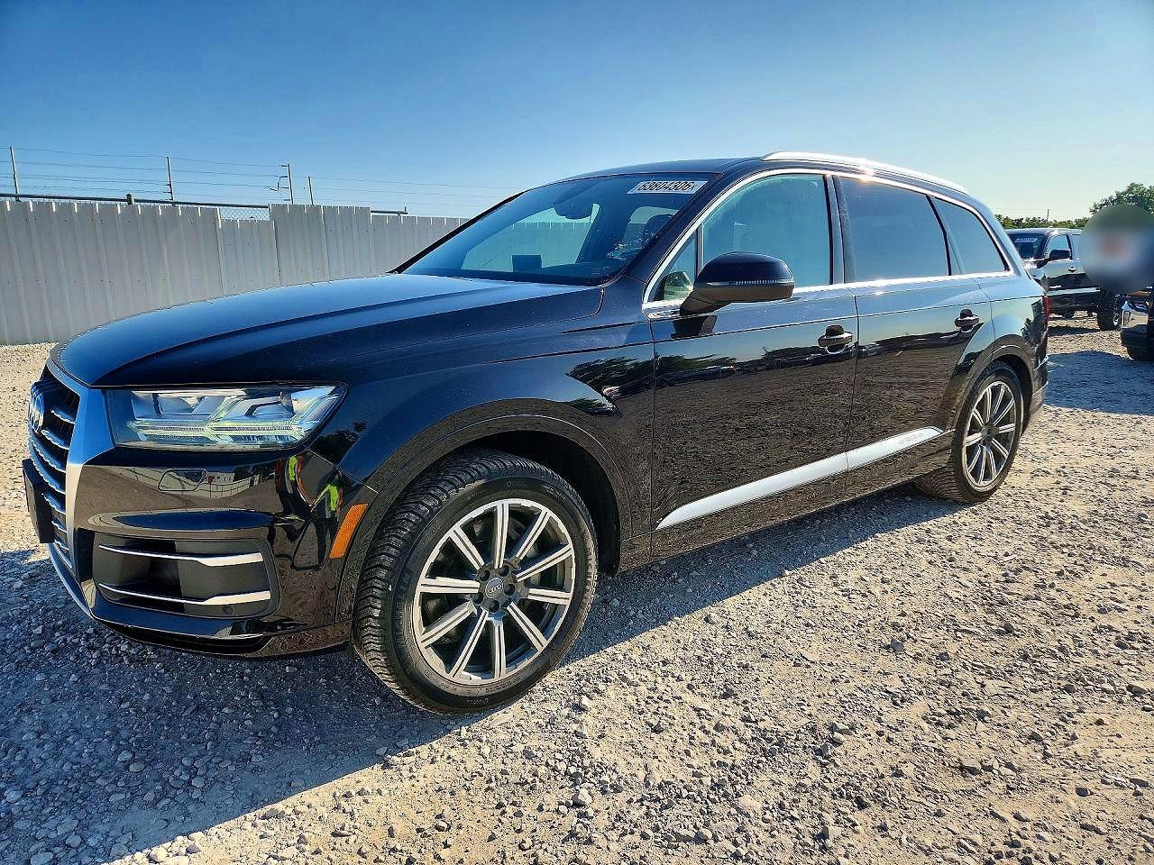 2017 AUDI Q7 quattro Premium Plus