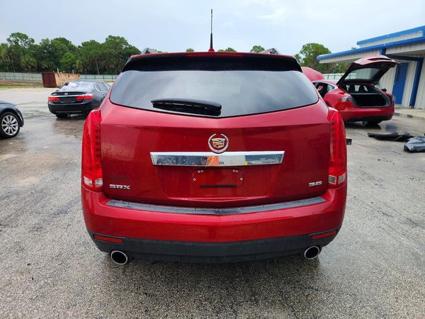 2012 CADILLAC SRX Luxury