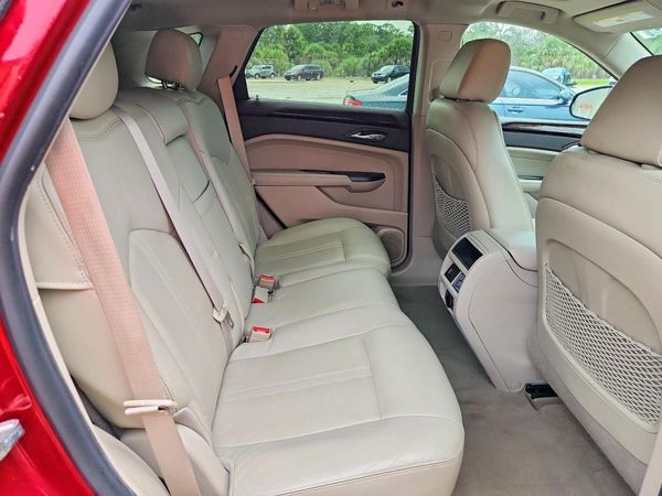 2012 CADILLAC SRX Luxury