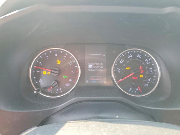 2020 TOYOTA RAV4 XLE