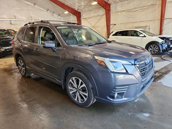 2022 SUBARU FORESTER