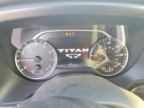 2021 NISSAN TITAN Crew Cab