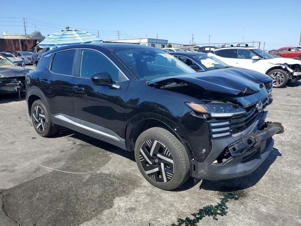 2025 NISSAN KICKS SV