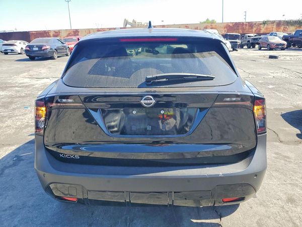 2025 NISSAN KICKS SV