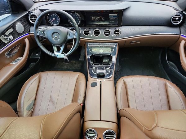 2017 MERCEDES-BENZ E E300-4M