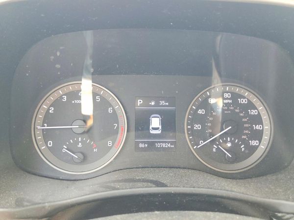 2019 HYUNDAI TUCSON SE