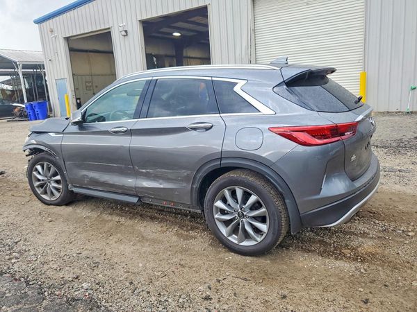 2021 INFINITI QX50 Essential