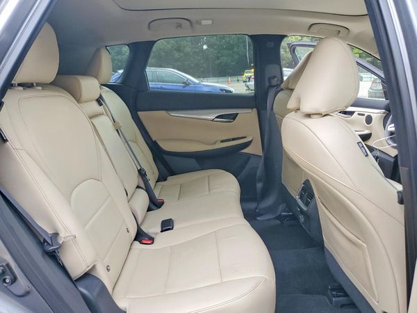 2021 INFINITI QX50 Essential