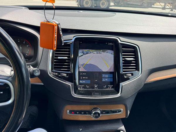 2022 VOLVO XC90 Momentum (excl S60)