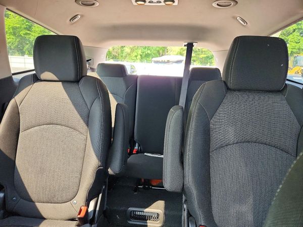 2017 CHEVROLET TRAVERSE 1LT