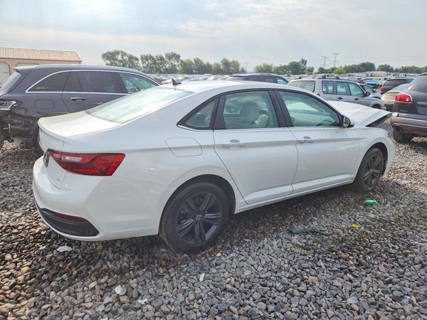2024 VOLKSWAGEN JETTA SE, SE (AQ301 Trans)