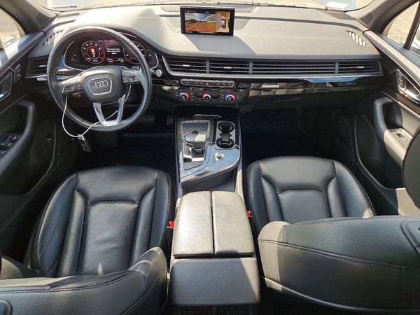 2019 AUDI Q7