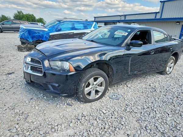 2012 DODGE CHARGER SE