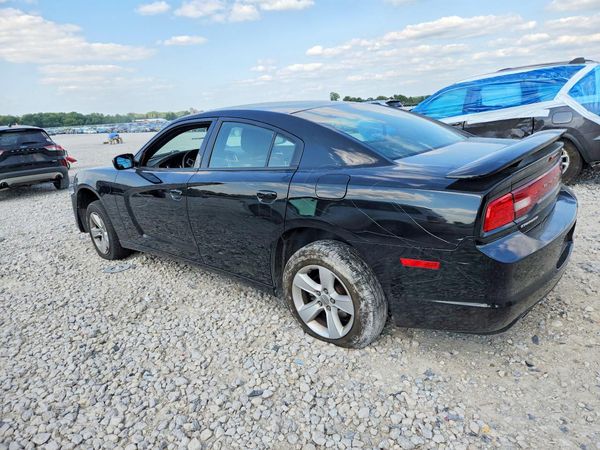 2012 DODGE CHARGER SE