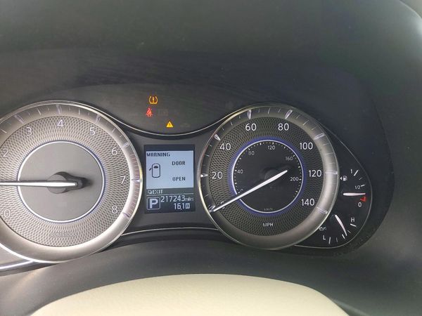 2015 INFINITI QX80