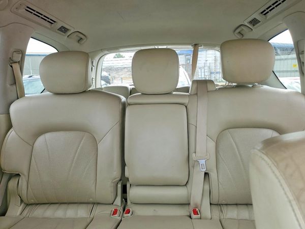 2015 INFINITI QX80
