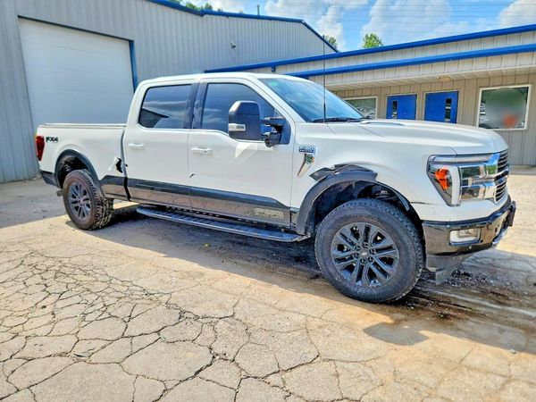 2024 FORD F150